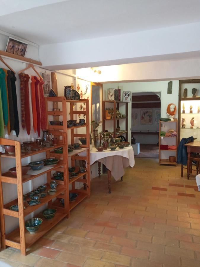 Appartement Chez L'Artiste Minerve Eksteriør bilde